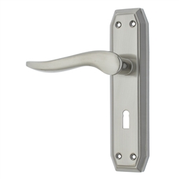 M8I20 - 3 Lever Lockset Martagon 8"